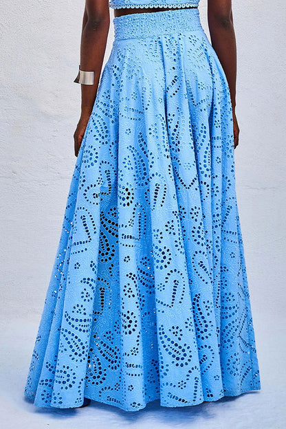 Two-Piece Set with Embroidery and High-Waisted Long Skirt