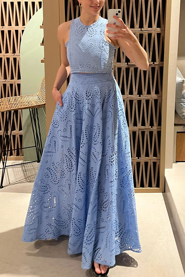 Two-Piece Set with Embroidery and High-Waisted Long Skirt