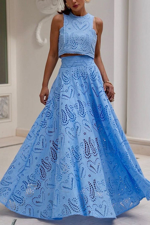 Two-Piece Set with Embroidery and High-Waisted Long Skirt