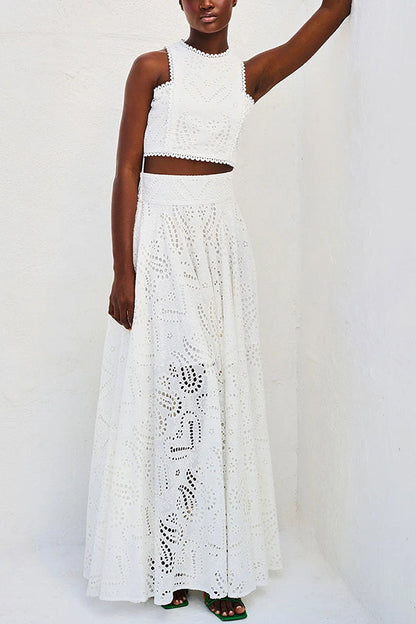 Two-Piece Set with Embroidery and High-Waisted Long Skirt