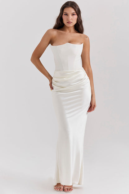 Lina – Elegant Maxi Dress